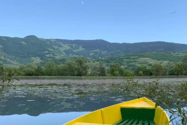 Апартаменты The Lakes Lagoon Плав-25
